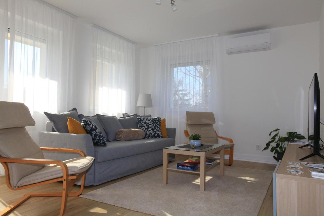 Paskal-Lux Apartments With Free Parking And Ac Budapeste Exterior foto