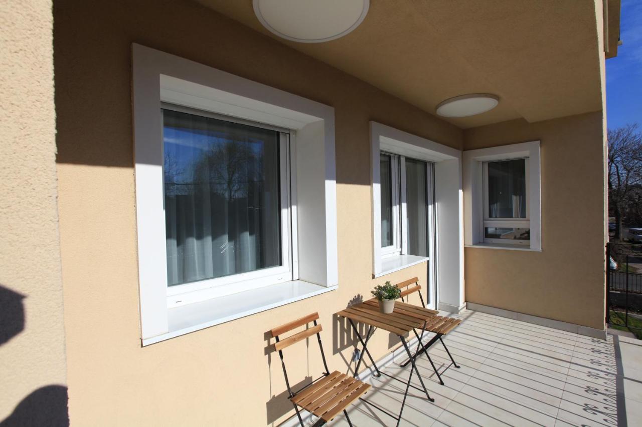 Paskal-Lux Apartments With Free Parking And Ac Budapeste Exterior foto