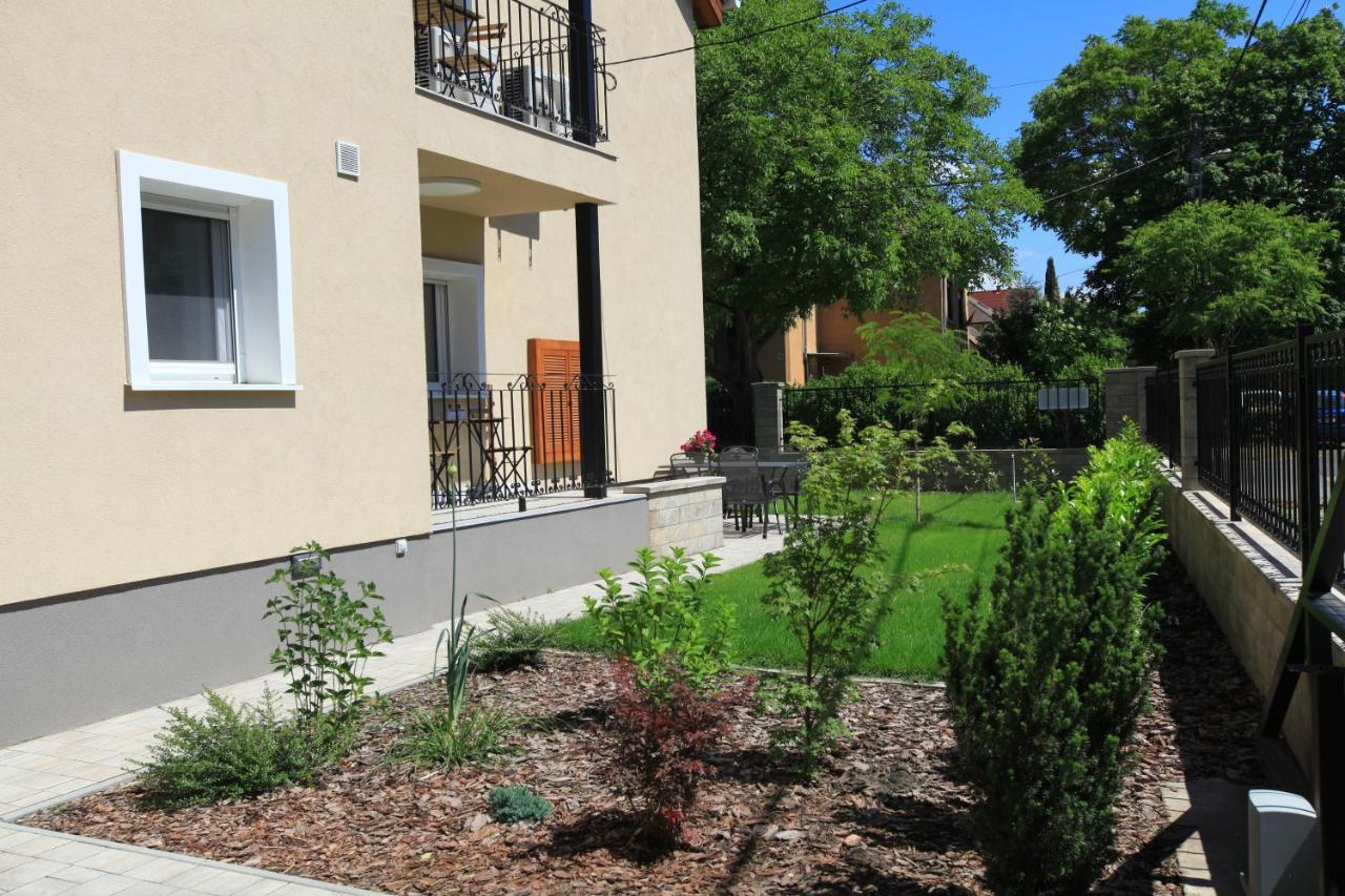 Paskal-Lux Apartments With Free Parking And Ac Budapeste Exterior foto