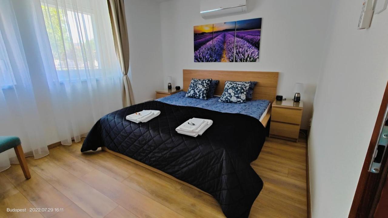 Paskal-Lux Apartments With Free Parking And Ac Budapeste Exterior foto