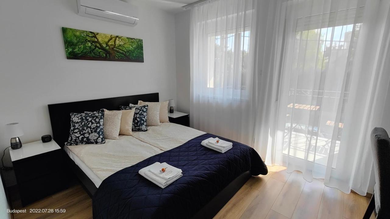 Paskal-Lux Apartments With Free Parking And Ac Budapeste Exterior foto